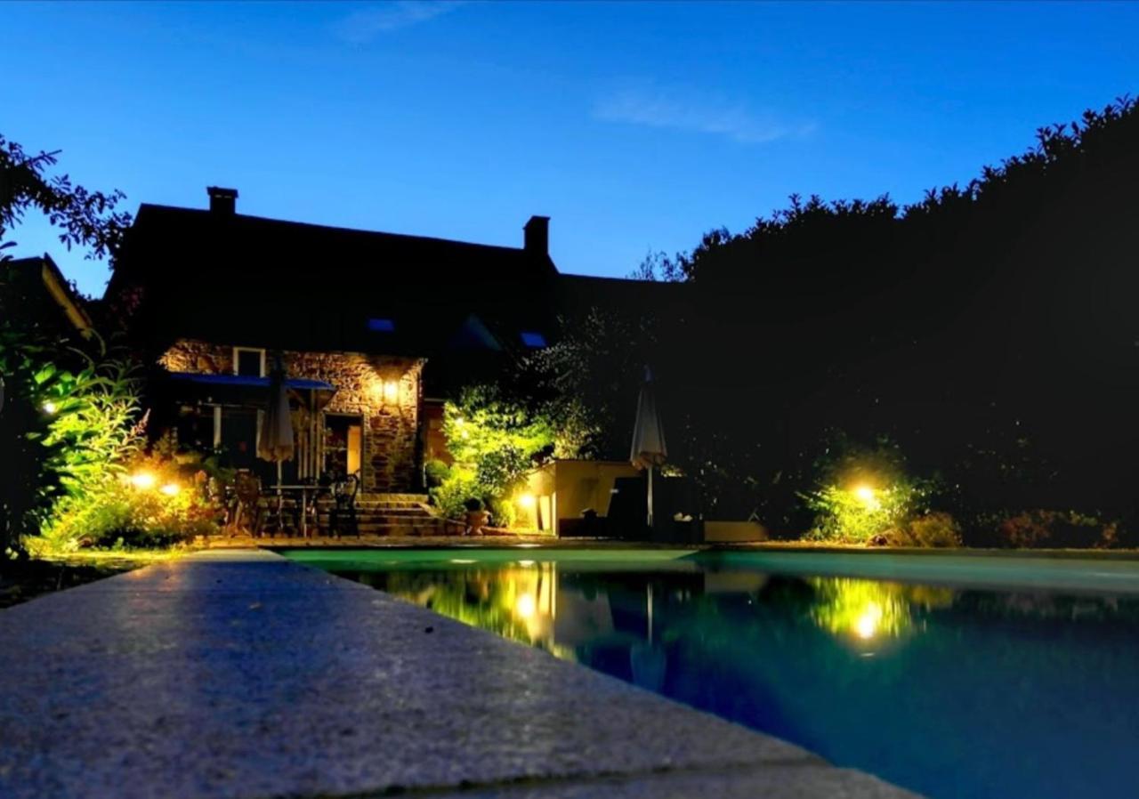 Paddock Lodge - Suites Wellness & Chambres D'Hotes Стумон Екстериор снимка
