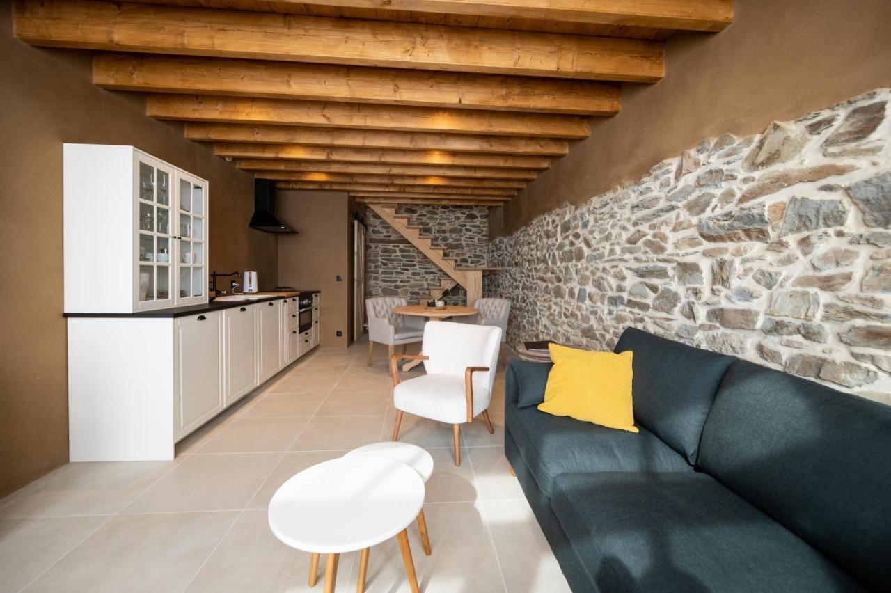 Paddock Lodge - Suites Wellness & Chambres D'Hotes Стумон Екстериор снимка