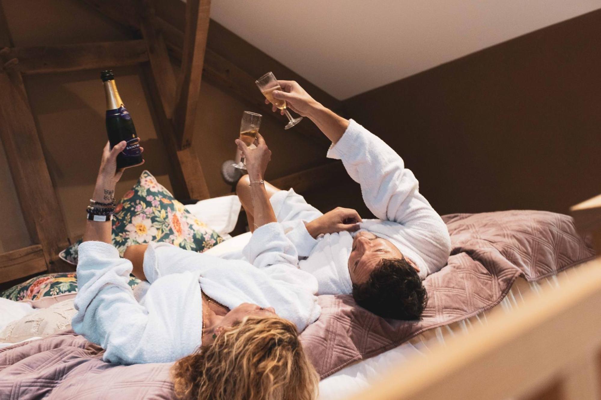 Paddock Lodge - Suites Wellness & Chambres D'Hotes Стумон Екстериор снимка